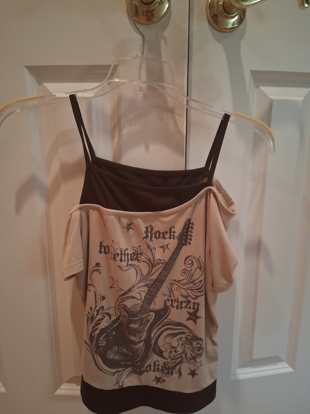 ROMWE Beige Graphic Off-Shoulder Camisole with Black Inner Layer